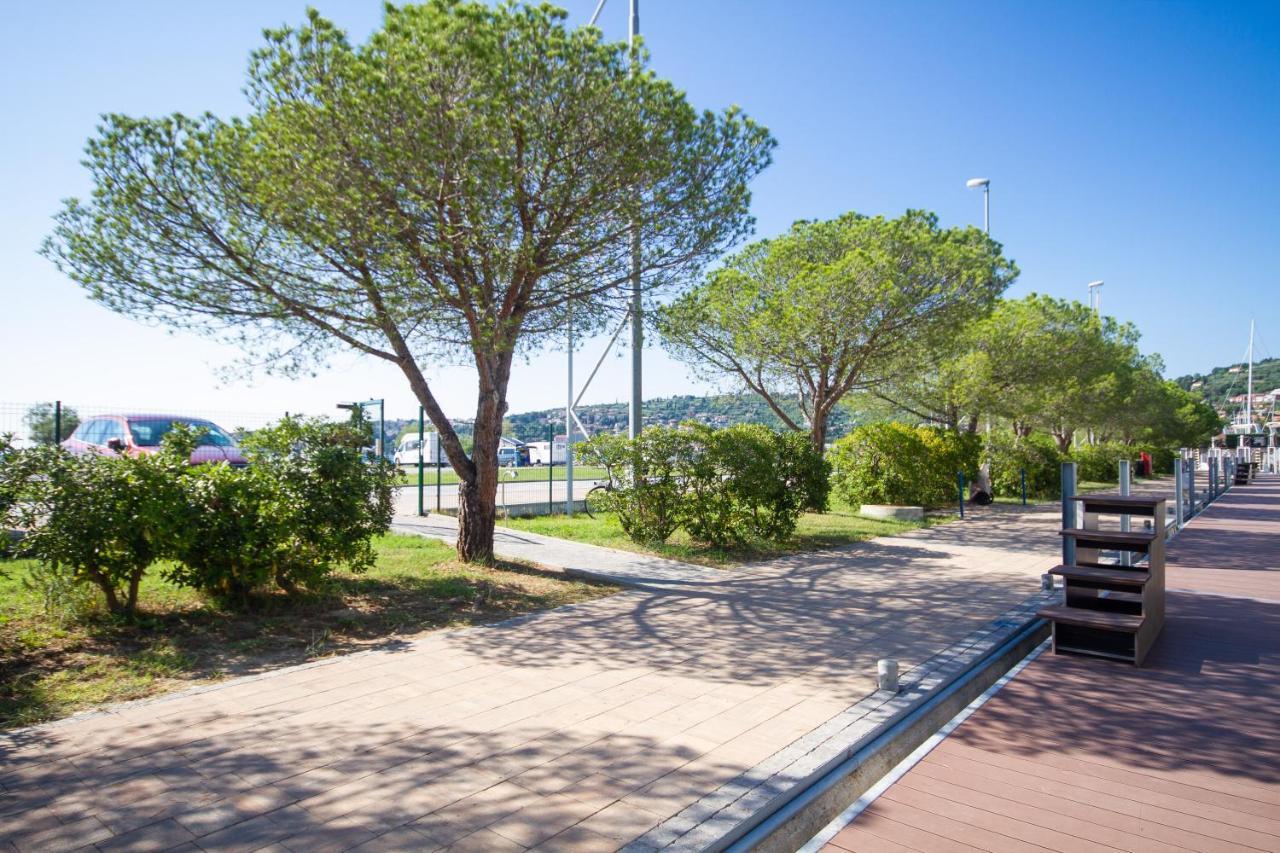 Hotel Stella Blue Floating House Portorož Zewnętrze zdjęcie