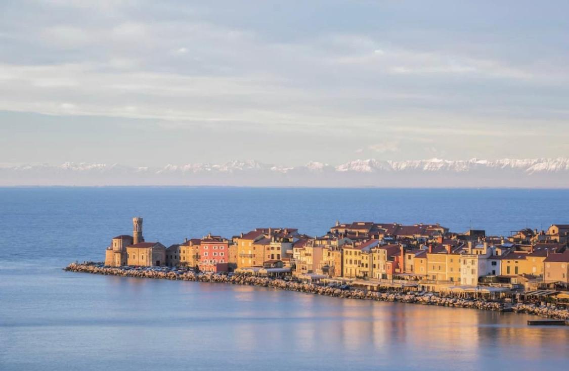 Hotel Stella Blue Floating House Portorož Zewnętrze zdjęcie