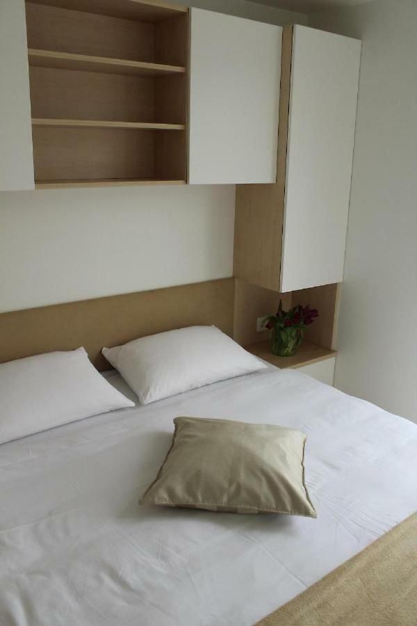 Hotel Stella Blue Floating House Portorož Zewnętrze zdjęcie