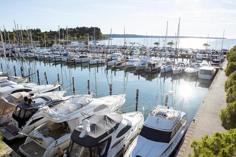 Hotel Stella Blue Floating House Portorož Zewnętrze zdjęcie