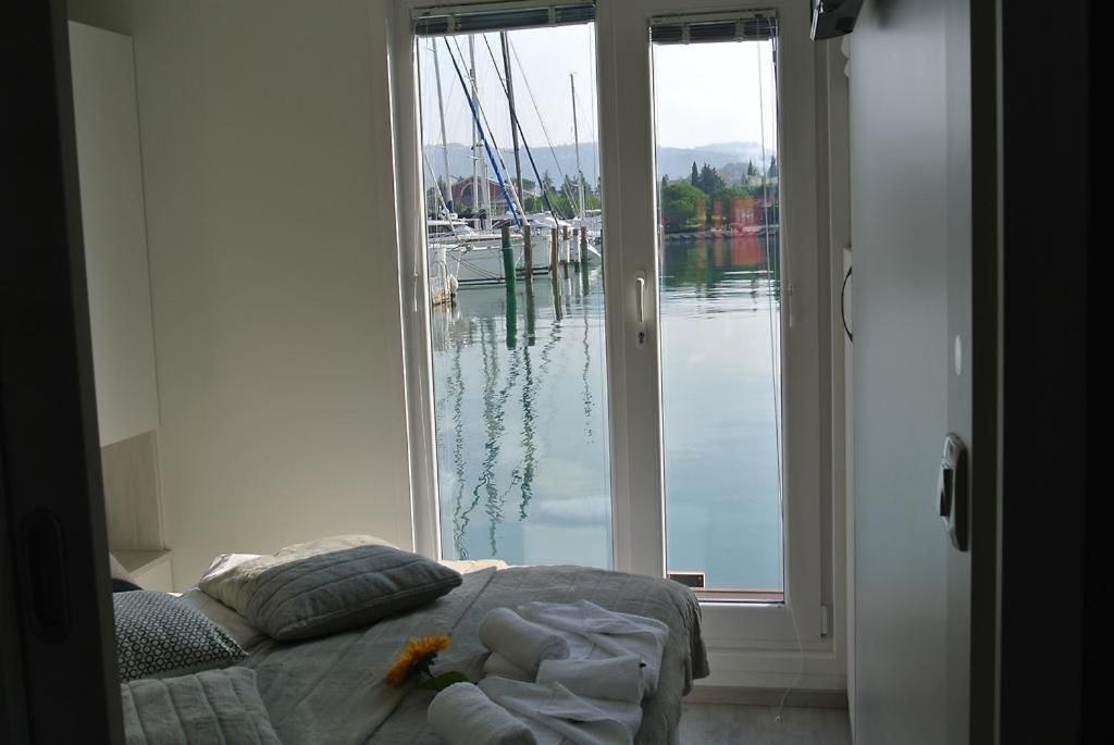 Hotel Stella Blue Floating House Portorož Zewnętrze zdjęcie