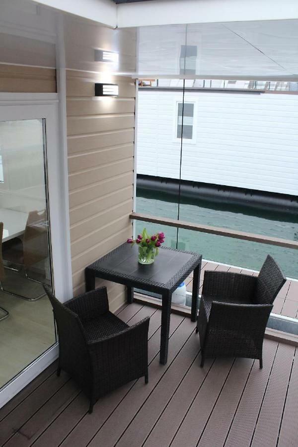 Hotel Stella Blue Floating House Portorož Zewnętrze zdjęcie